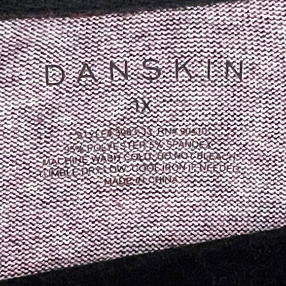 Danskin Womens Marled V-Neck 3/4 Sleeve Top 1X Burgundy Polyester/Spandex Comfor - Picture 4 of 6